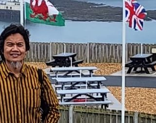 Lurik Klaten di Constitution hill – Aberystwyth – Wales